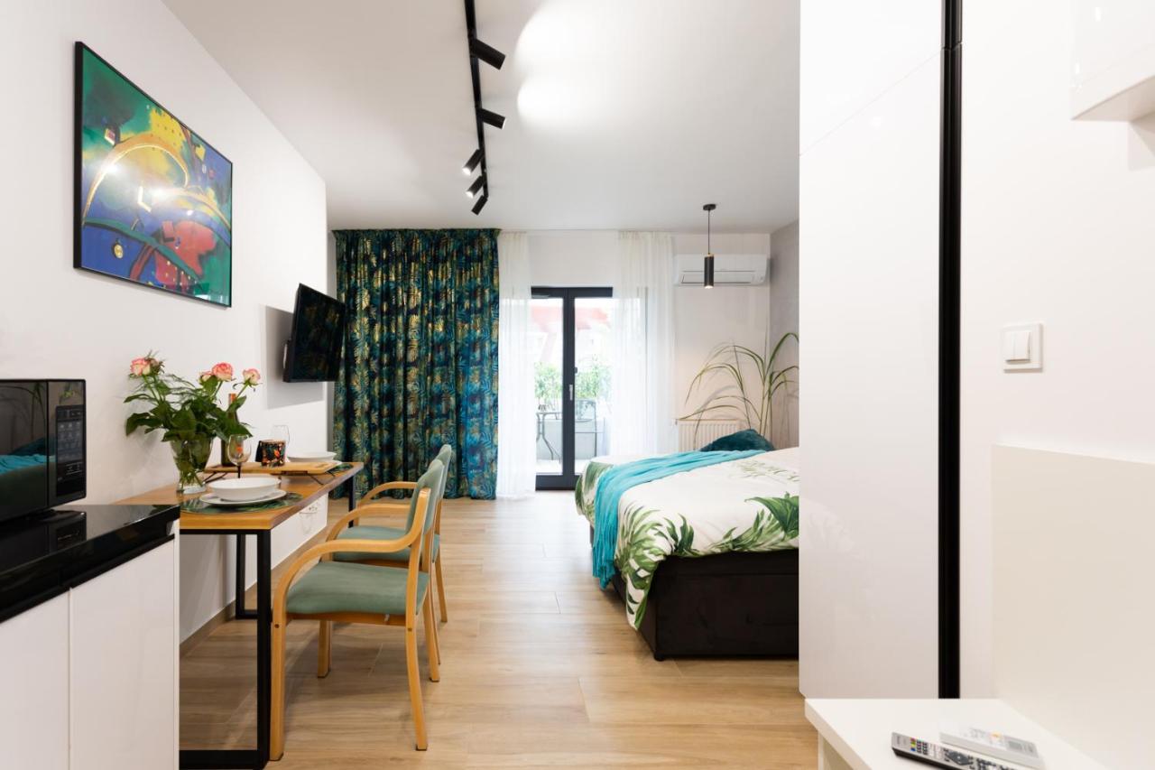 Luxurycity Apartment With Terrace Wroclaw Ngoại thất bức ảnh