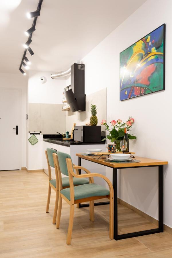 Luxurycity Apartment With Terrace Wroclaw Ngoại thất bức ảnh